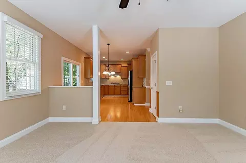 607 Continental Dr, Durham, NC 27712 photo 4