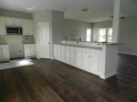 123 Hillview Dr, Angier, NC 27501 photo 5