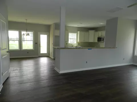 123 Hillview Dr, Angier, NC 27501 photo 3