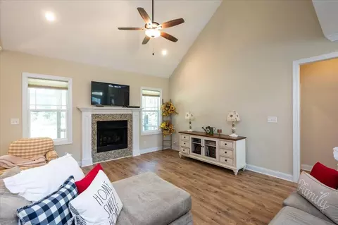 119 Spruce Dr, Benson, NC 27504 photo 11