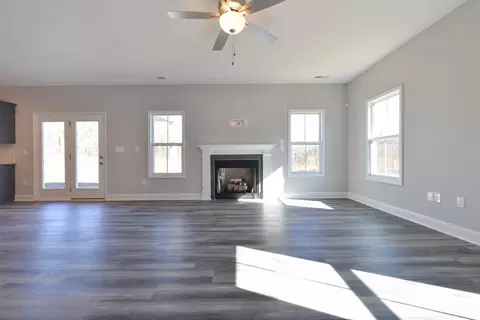 261 Berg St, Smithfield, NC 27577 photo 7