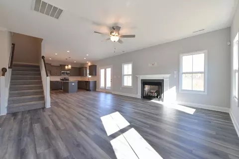 261 Berg St, Smithfield, NC 27577 photo 8