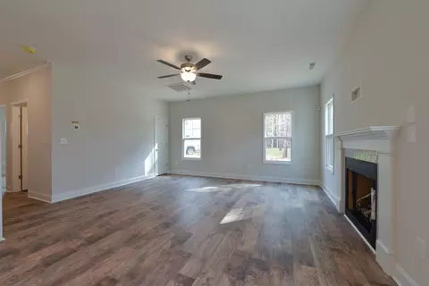 294 Berg St, Smithfield, NC 27577 photo 6