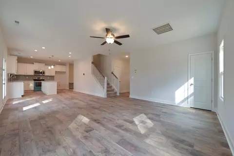 294 Berg St, Smithfield, NC 27577 photo 8