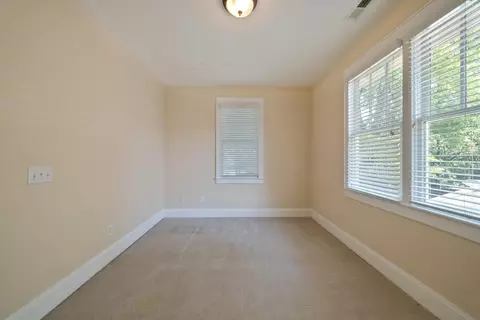 821 Lancaster St, Durham, NC 27701 photo 8