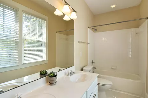 821 Lancaster St, Durham, NC 27701 photo 7