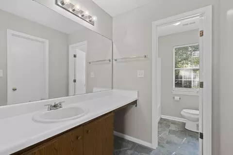 2 Larch Ct, Durham, NC 27703 photo 9