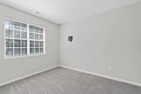 2 Larch Ct, Durham, NC 27703 photo 12