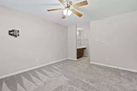 2 Larch Ct, Durham, NC 27703 photo 7