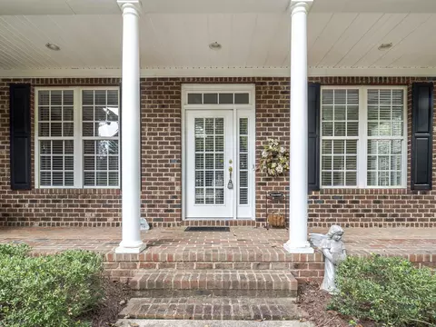 2719 Umstead Rd, Durham, NC 27712 photo 2