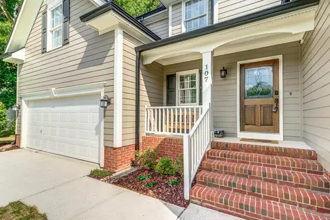 107 Olde Tree Dr, Cary, NC 27518 photo 2