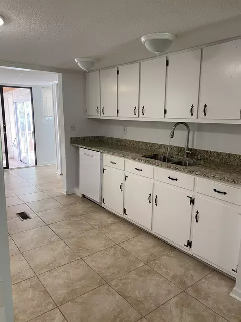 3028 Cheek Rd, Durham, NC 27704 photo 8