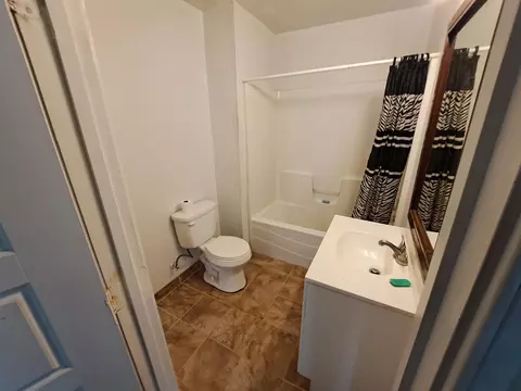 3524 Dearborn Dr, Durham, NC 27704 photo 9