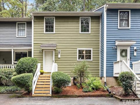 37 Willow Bridge Dr, Durham, NC 27707 photo 2