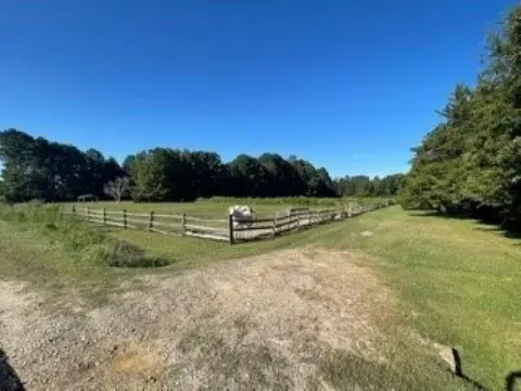 1105 Warren Rd, Erwin, NC 28339 photo 9