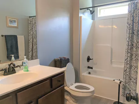 166 Denvale Dr, Selma, NC 27576 photo 7