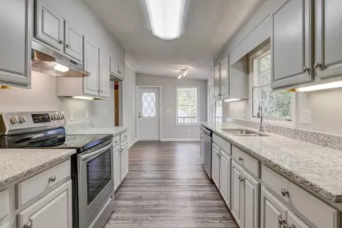 136 Julio Ln, Garner, NC 27529 photo 10