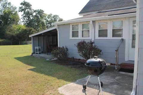 405 W I St, Erwin, NC 28339 photo 13