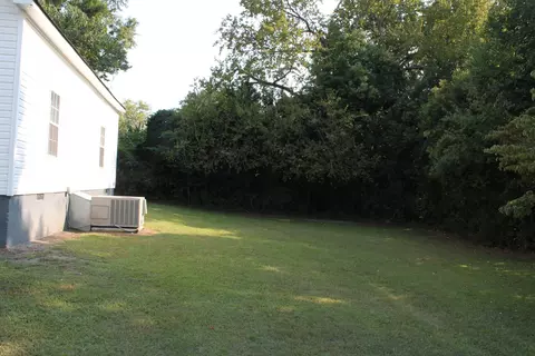 309 E I St, Erwin, NC 28339 photo 20