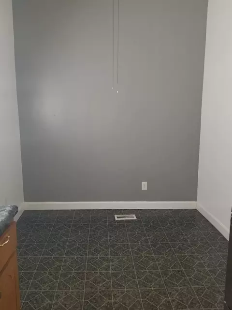 309 E I St, Erwin, NC 28339 photo 8