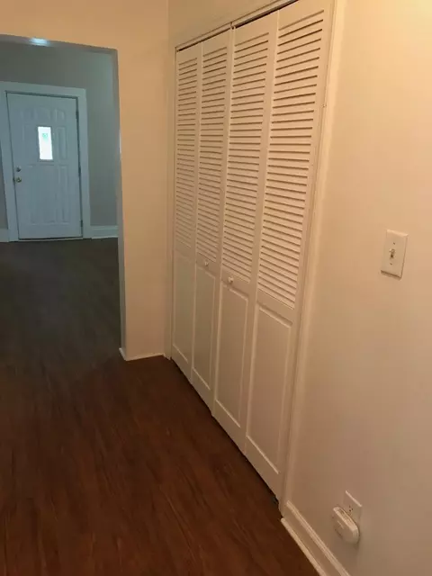 309 E I St, Erwin, NC 28339 photo 4