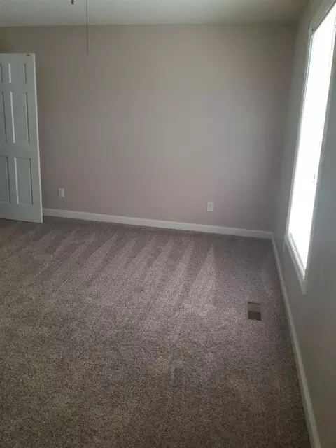309 E I St, Erwin, NC 28339 photo 10