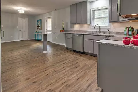 111 Whitley Dr, Smithfield, NC 27577 photo 13