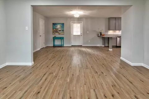 111 Whitley Dr, Smithfield, NC 27577 photo 7