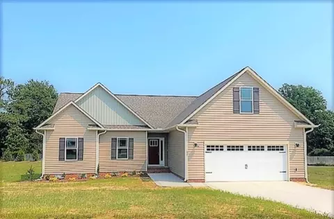 77 Wheat Dr, Angier, NC 27501 photo 1