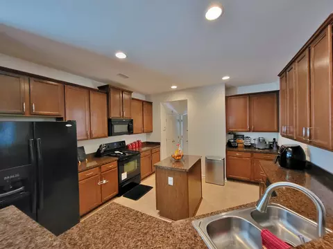 22 White Spruce Ct, Durham, NC 27703 photo 12