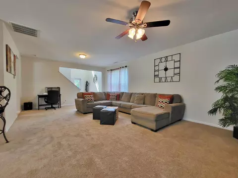 22 White Spruce Ct, Durham, NC 27703 photo 7