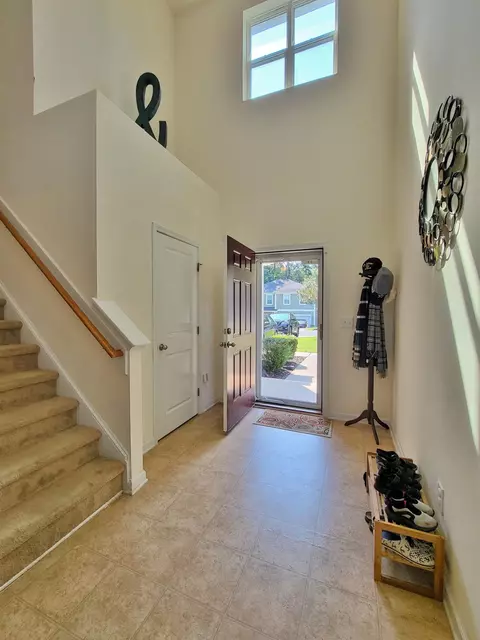 22 White Spruce Ct, Durham, NC 27703 photo 5