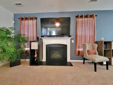 22 White Spruce Ct, Durham, NC 27703 photo 8