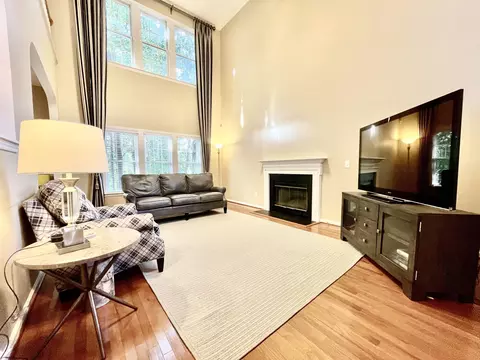 600 Wakehurst Dr, Cary, NC 27519 photo 9