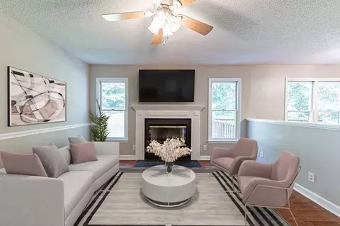2621 E Shoreham St, Durham, NC 27707 photo 7