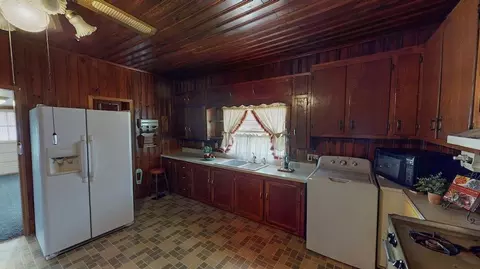 660 Noah Rd, Benson, NC 27504 photo 11