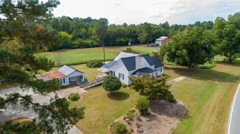 660 Noah Rd, Benson, NC 27504 photo 6