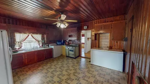 660 Noah Rd, Benson, NC 27504 photo 10