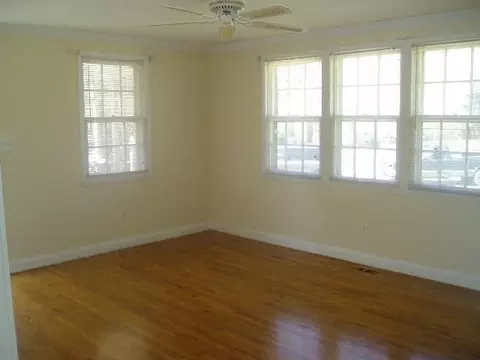 3440 Apache Dr, Raleigh, NC 27609 photo 3