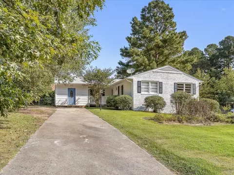 107 Radcliff Cir, Durham, NC 27713 photo 2