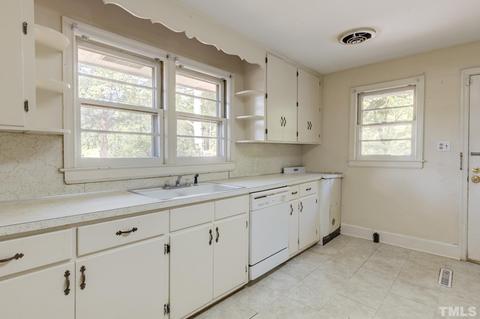 633 Morreene Rd, Durham, NC 27705 photo 8