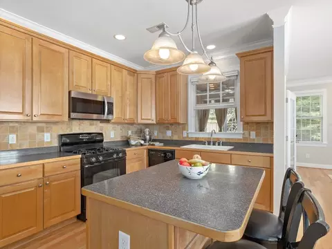 122 Eagles Nest Dr, Durham, NC 27712 photo 10