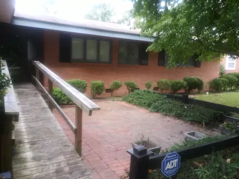 1012 S Brightleaf Blvd, Smithfield, NC 27577 photo 5