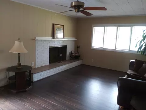1012 S Brightleaf Blvd, Smithfield, NC 27577 photo 15