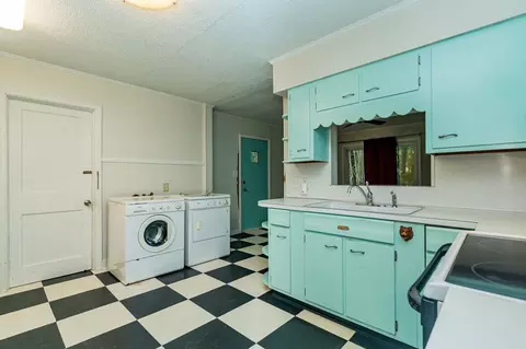509 E Lavender Ave, Durham, NC 27704 photo 8