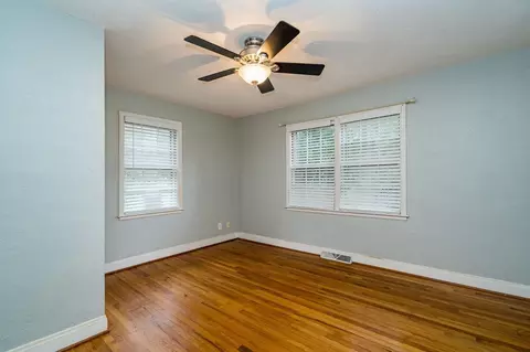 509 E Lavender Ave, Durham, NC 27704 photo 15