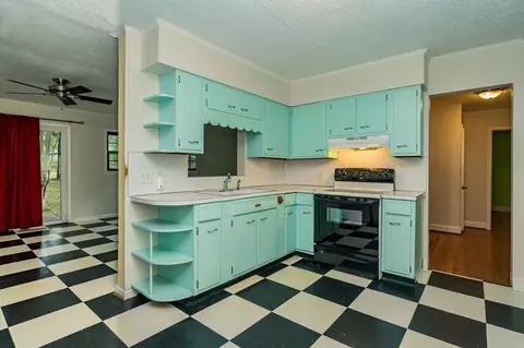 509 E Lavender Ave, Durham, NC 27704 photo 10