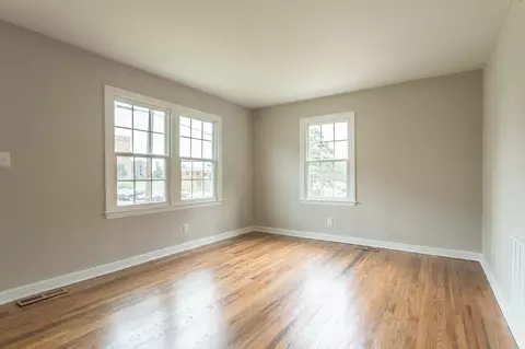 520 Cecil St, Durham, NC 27707 photo 9