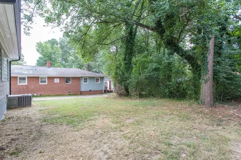 520 Cecil St, Durham, NC 27707 photo 17