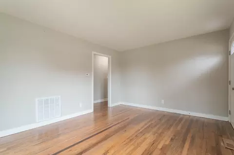 520 Cecil St, Durham, NC 27707 photo 4